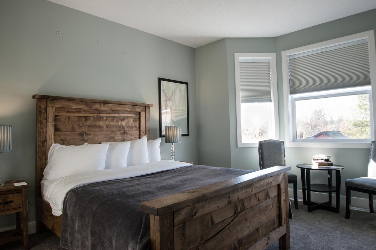 Novel Bed And Breakfast Calgary Exterior photo